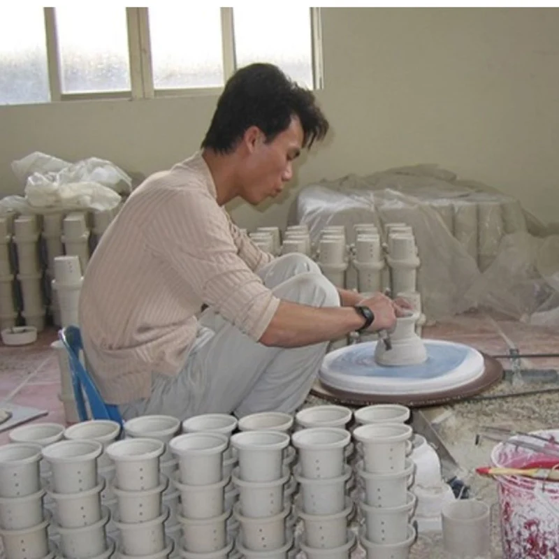 Taza rayas amarillas. Vietnam