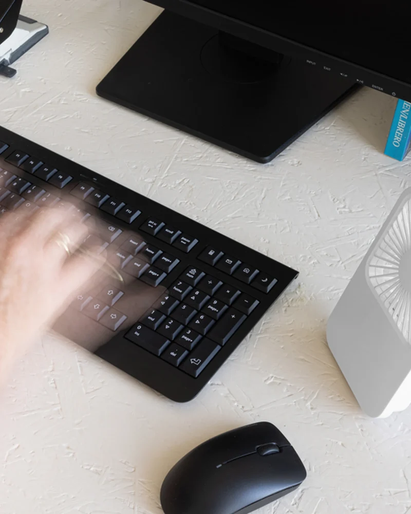 Ventilador de mesa plástico reciclado para personalizar