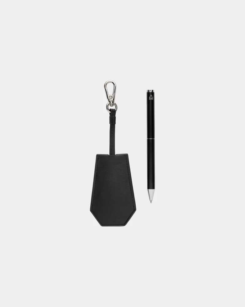Set llavero y bolígrafo reciclado RCS para personalizar