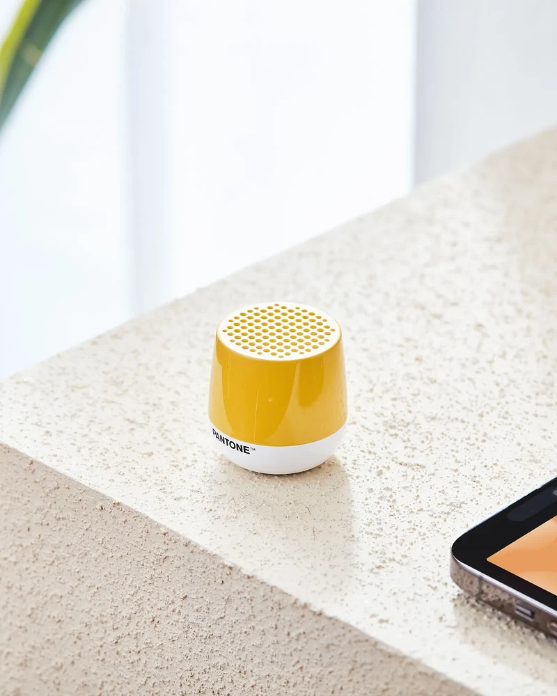 Altavoz Bluetooth Lexon Mino+ Pantone para personalizar