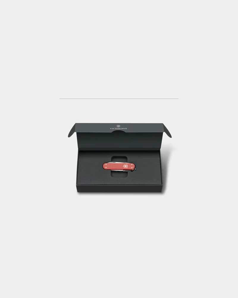 Navaja Victorinox Classic SD Alox 2025 para personalizar