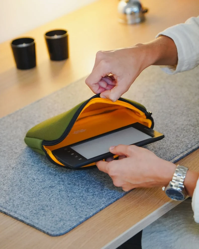Funda portátil reciclada Ekomodo Apar 13" para personalizar