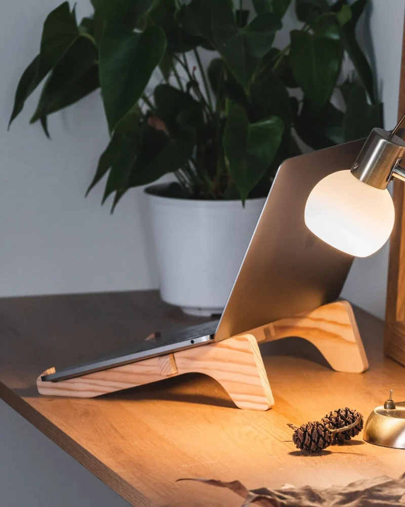 Soporte Ekomodo Altxa madera reciclada para personalizar