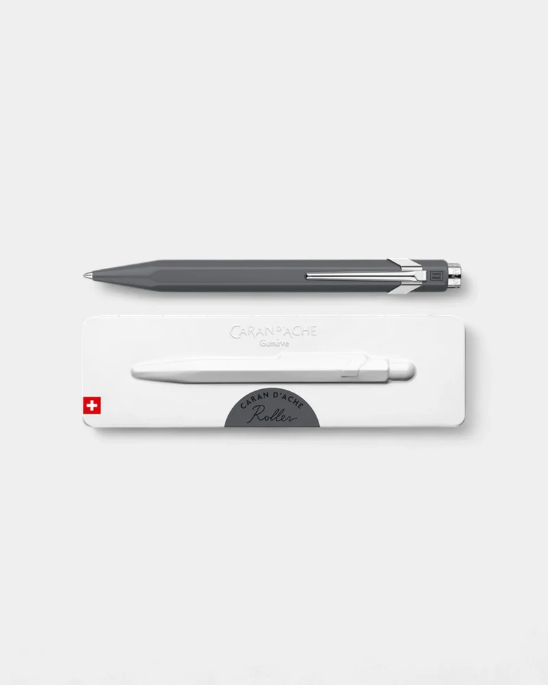 Bolígrafo roller 849 Caran d'Ache personalizable