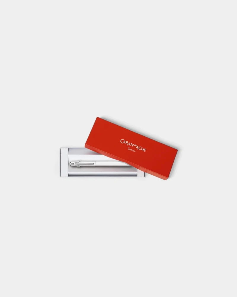Bolígrafo Caran d'Ache Plume personalizable