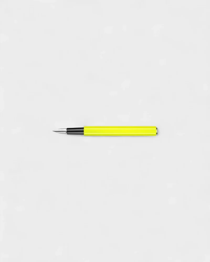 Bolígrafo Caran d'Ache Plume personalizable