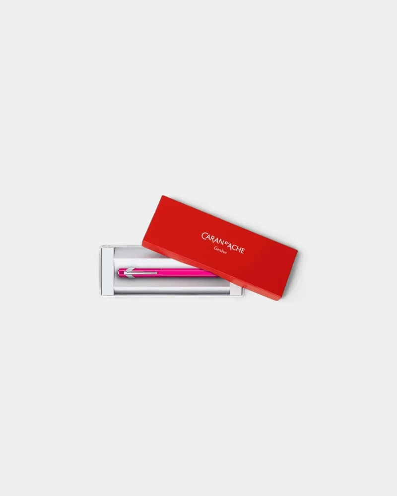 Bolígrafo Caran d'Ache Plume personalizable