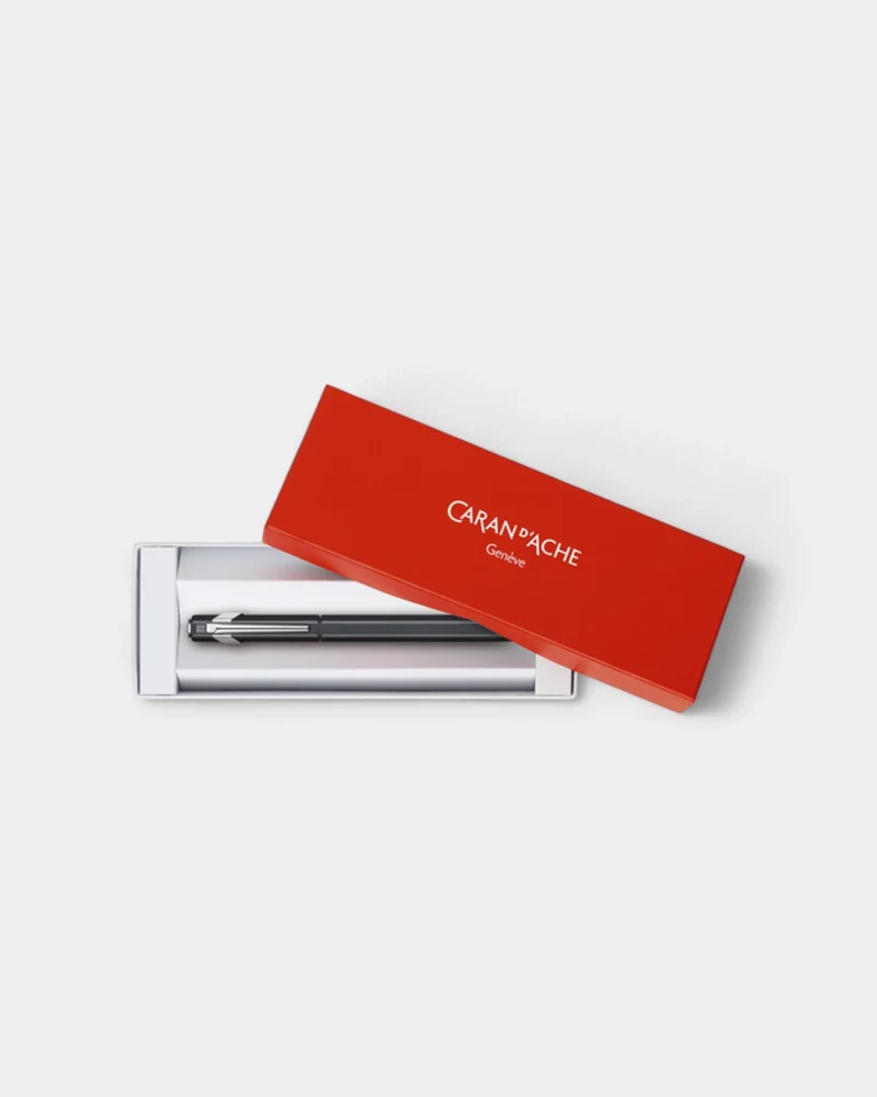 Bolígrafo Caran d'Ache Plume personalizable