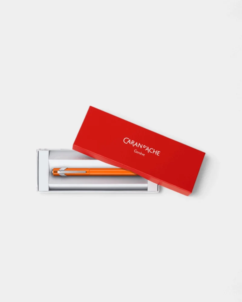 Bolígrafo Caran d'Ache Plume personalizable