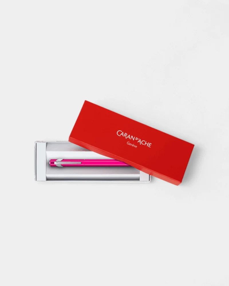 Bolígrafo Caran d'Ache Plume personalizable