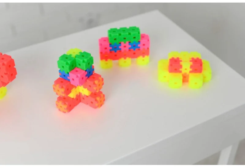 Bloques construcción MELI NEON – Basic Travel Box 250pcs