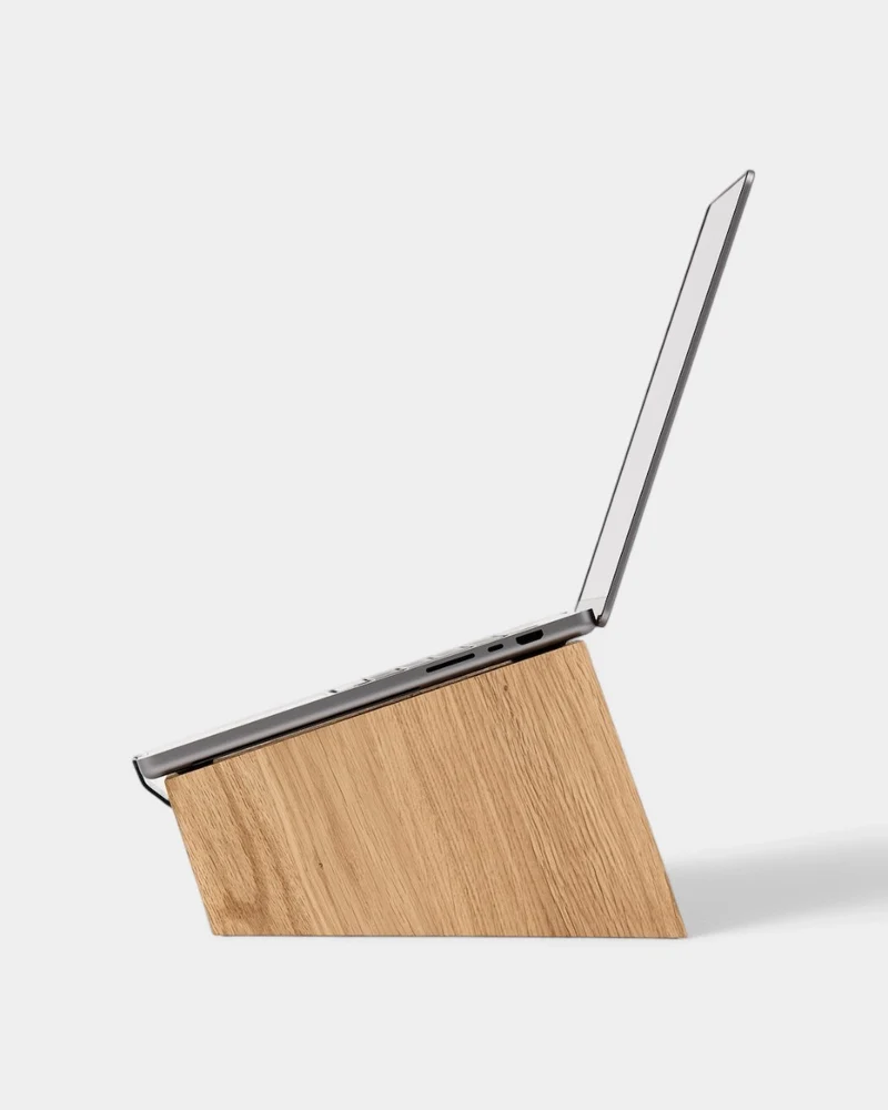 Soporte de ordenador de madera personalizable