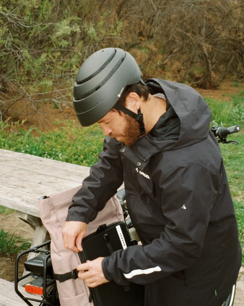 Casco plegable Closca Loop Medium para personalizar