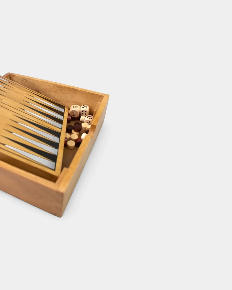Backgammon de madera personalizable