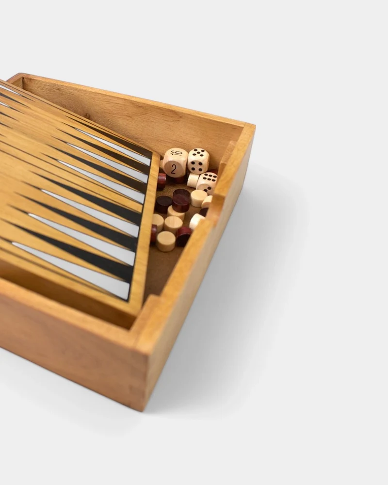 Backgammon de madera personalizable