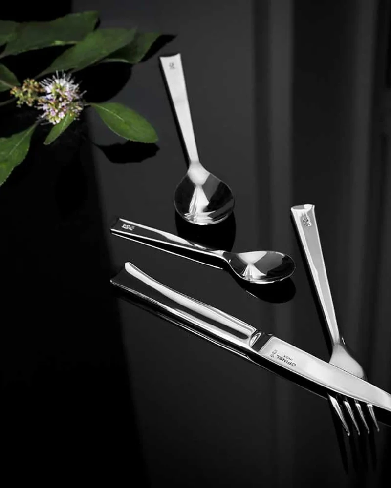 Set 4 cuchillos de mesa Opinel Perpétue para personalizar