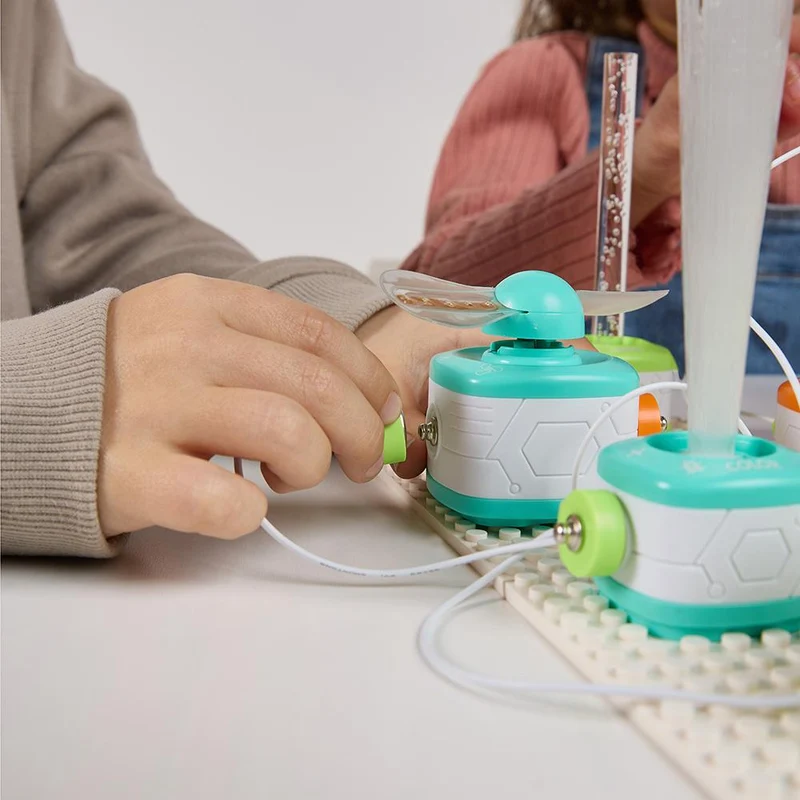 Juego de lógica electrónico Circuit Genius - Miniland