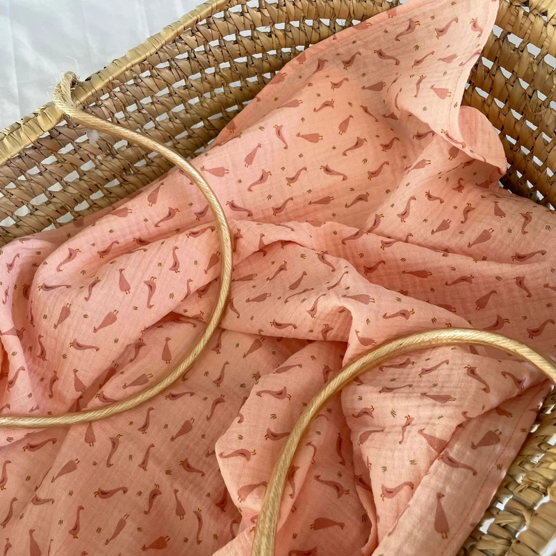 Muselina ocas rosas