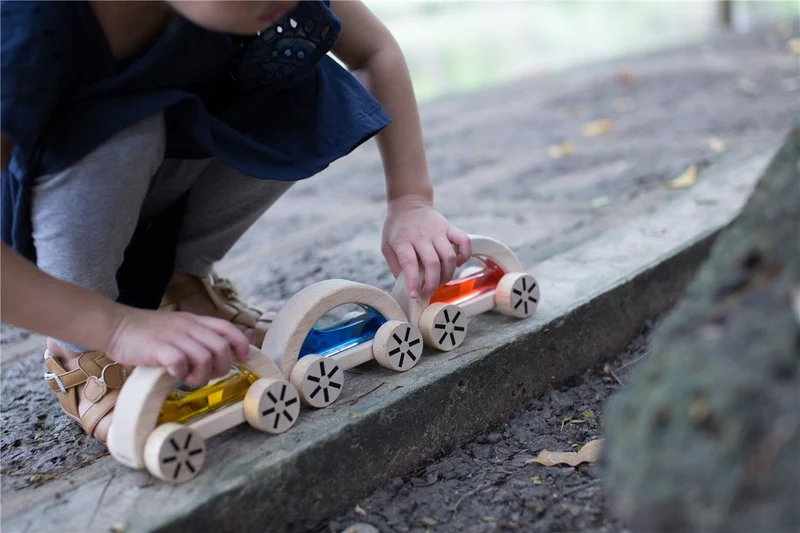 Coche de agua Amarillo Plantoys