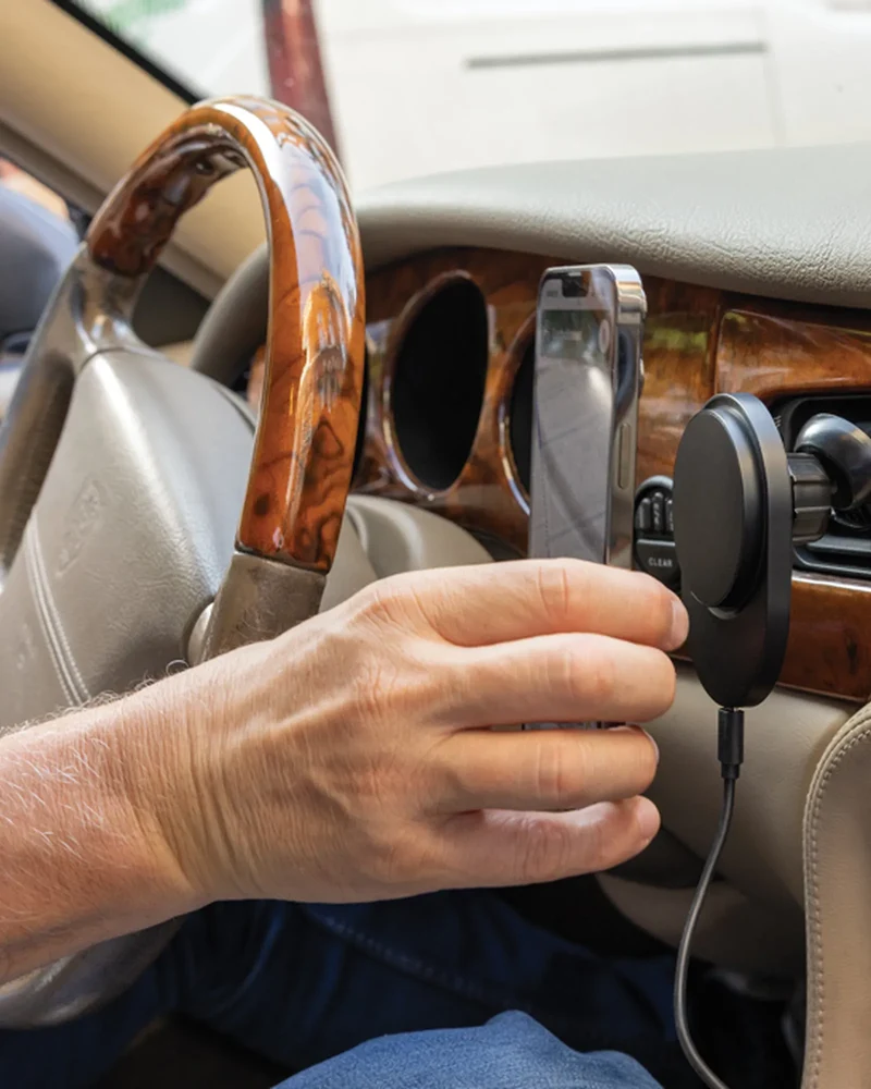Soporte magnético coche reciclado 15W para personalizar