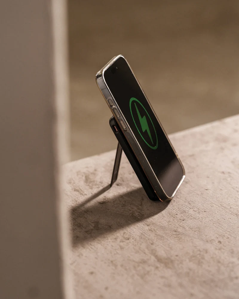 Power bank reciclado Urban Vitamin Redwood para personalizar