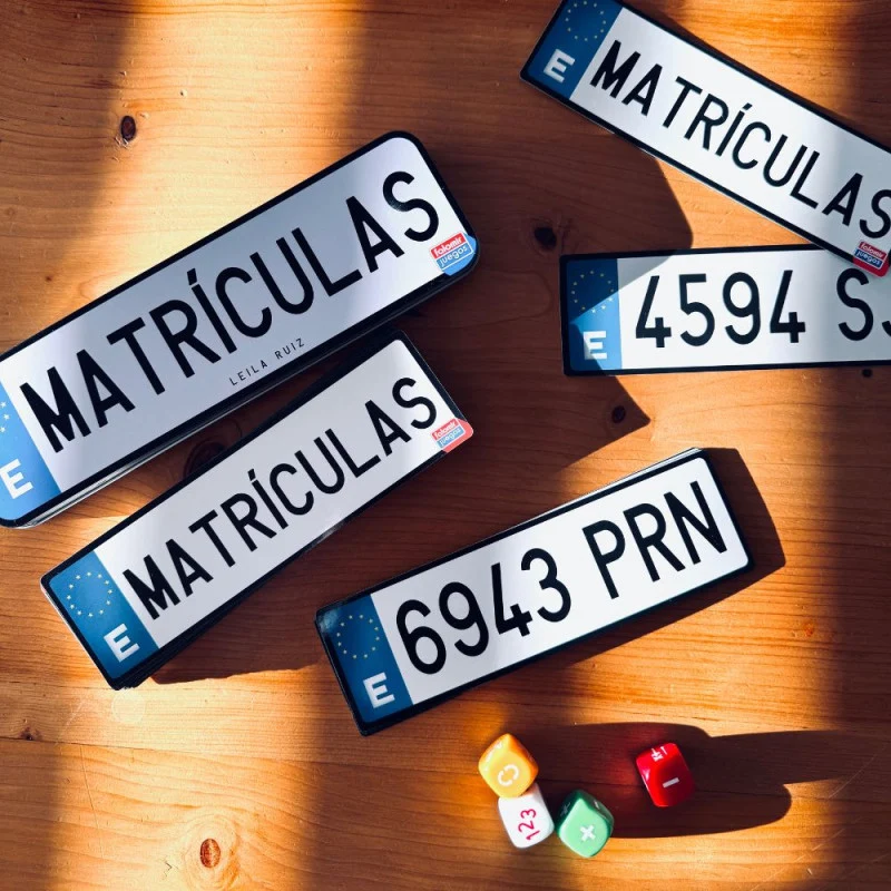 Matrículas – El juego mental con números y letras