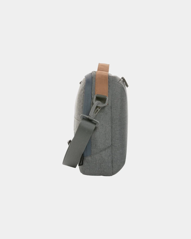 Funda para portátil 15,6" reciclada para personalizar