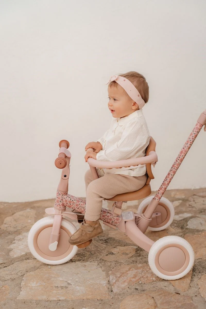 Triciclo con Barra 4 en 1 Flores Little Dutch