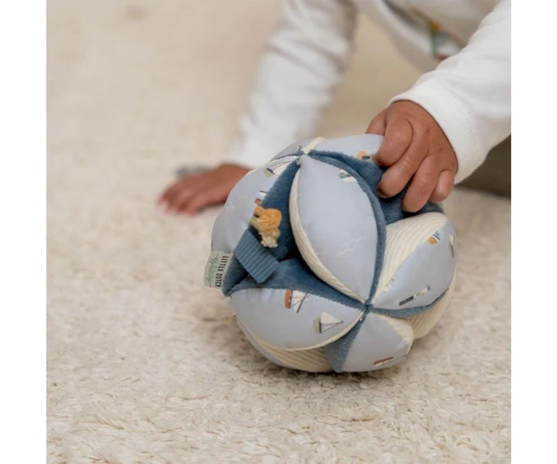 Pelota Sensorial Montessori Sailors Bay - Little Dutch
