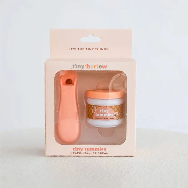 Comida Para Muñecos Helado Napolitano y Cuchara Mágica Tiny Harlow