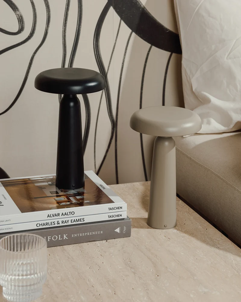 Lámpara de mesa reciclada Vinga Avery para personalizar