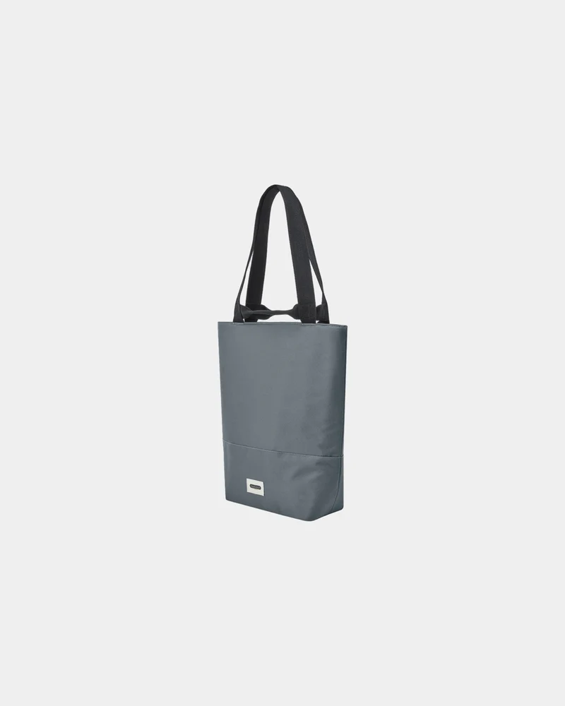 Bolsa térmica reciclada Black + Blum 16L para personalizar