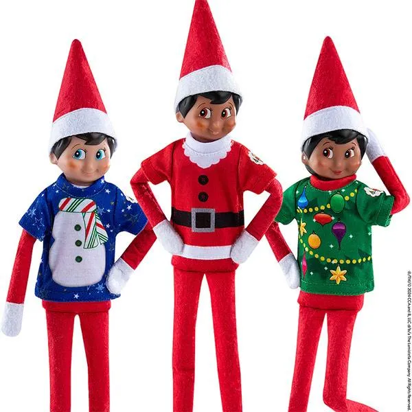 The Elf on The Shelf: Claus Couture Camisetas y Maleta Elfo