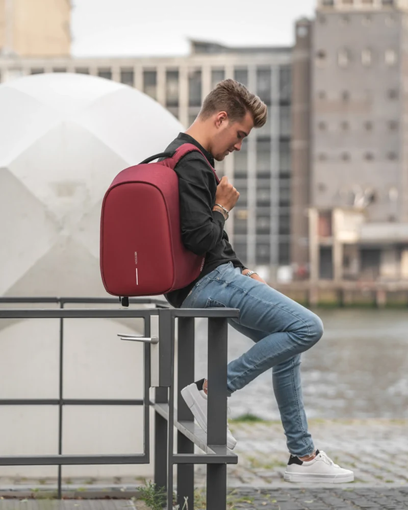 Mochila antirrobo rPET 16L Bobby Hero para personalizar
