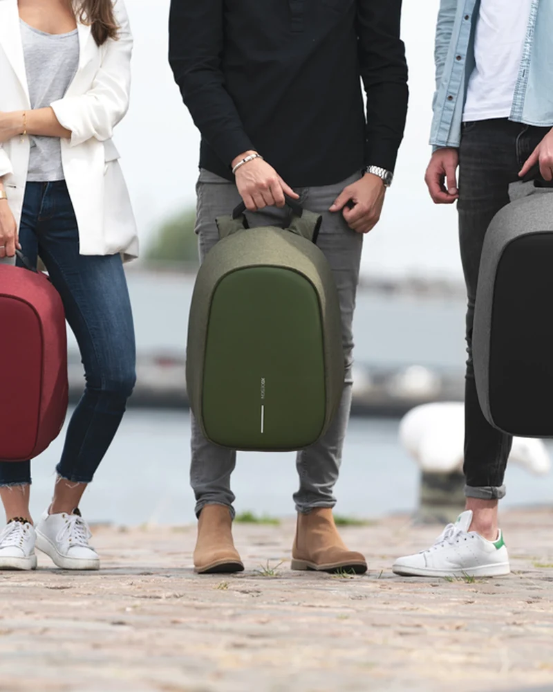 Mochila antirrobo rPET 16L Bobby Hero para personalizar