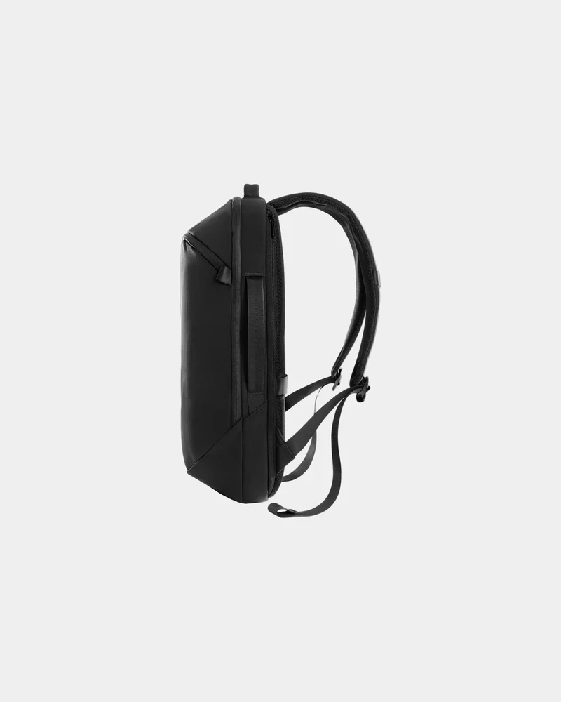 Mochila nylon reciclado Bobby Air 15L para personalizar