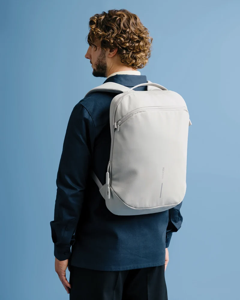 Mochila nylon reciclado Bobby Air 15L para personalizar