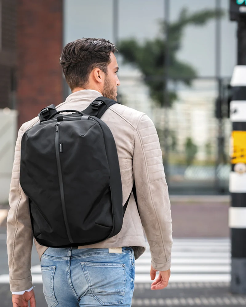 Mochila deportiva reciclada RPET 24L para personalizar