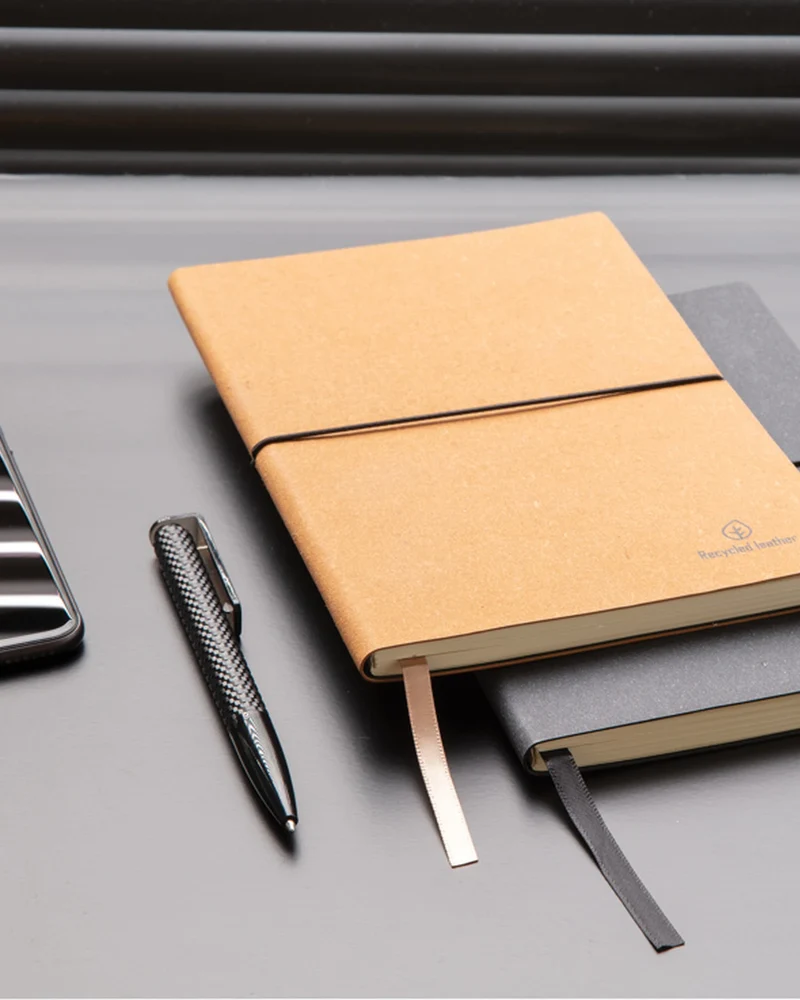 Libreta A5 cuero reciclado GRS para personalizar
