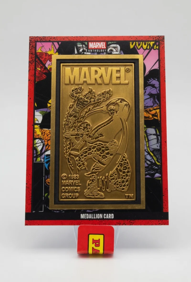 Panini Marvel Anthology Medallón