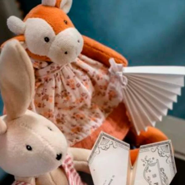Peluche Peque Charlotte la Vaca La Gran Familia