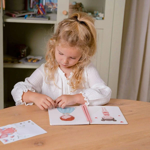 Libro Viste A Rosa & Friends Little Dutch