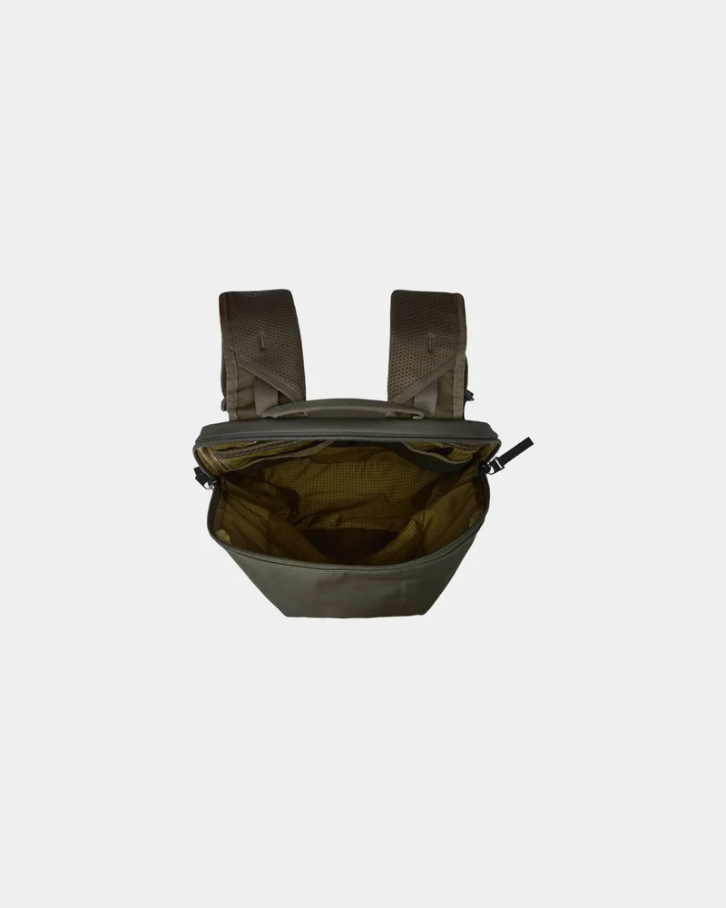 Mochila Base Camp Voyager Pro 15L para personalizar