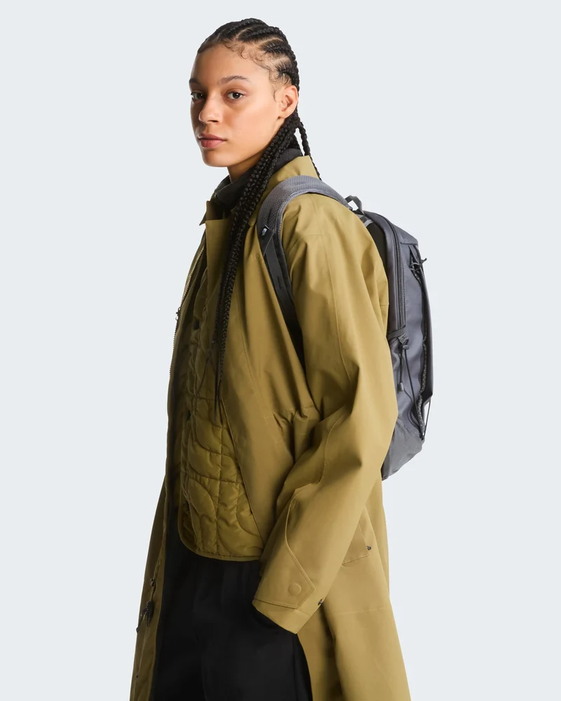 Mochila Base Camp Voyager Pro 15L para personalizar