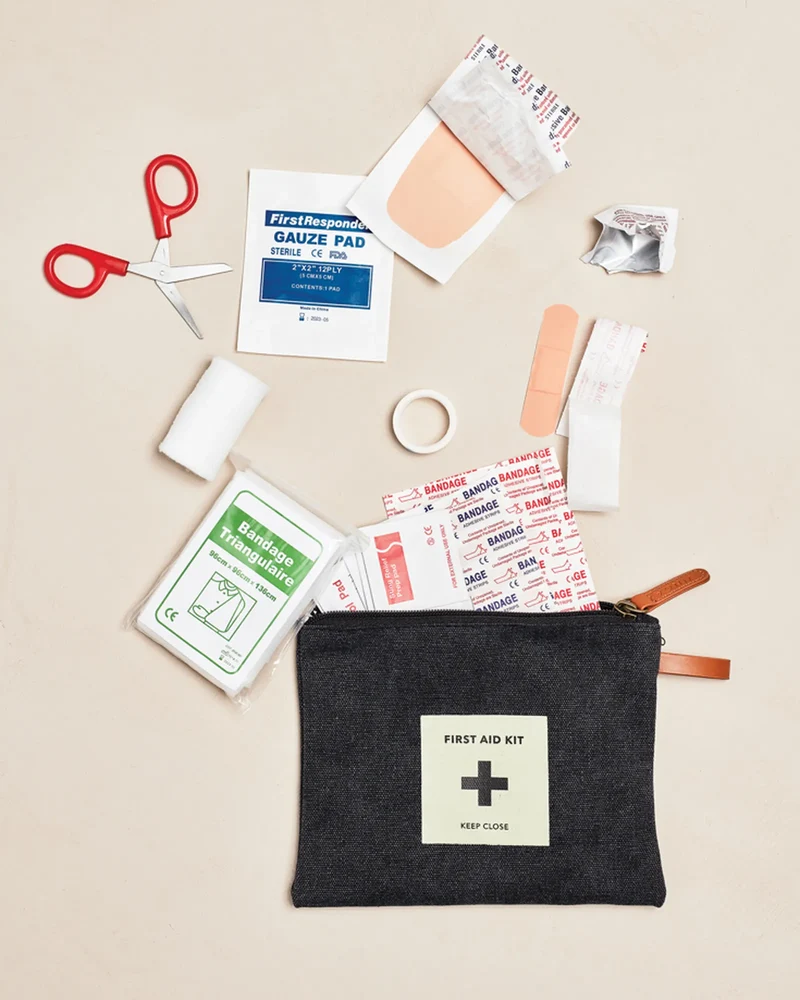 Kit de primeros auxilios Vinga Asado para personalizar