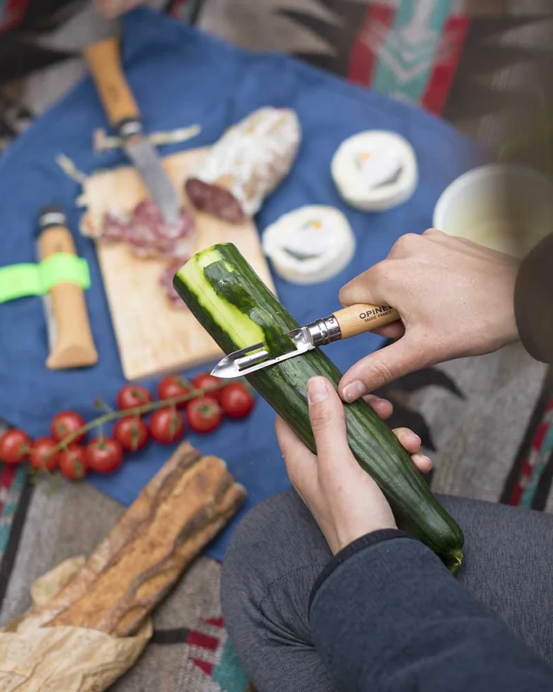 Pelador de bolsillo Opinel N°06 para personalizar