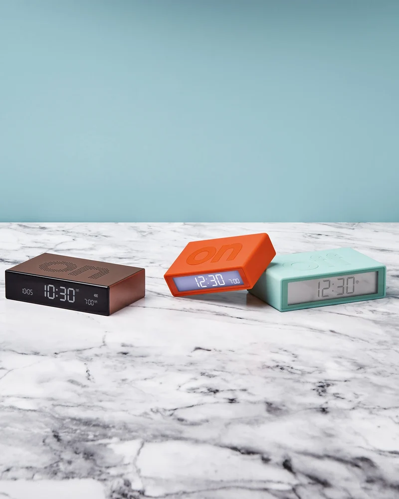 Reloj despertador Lexon Flip Premium para personalizar