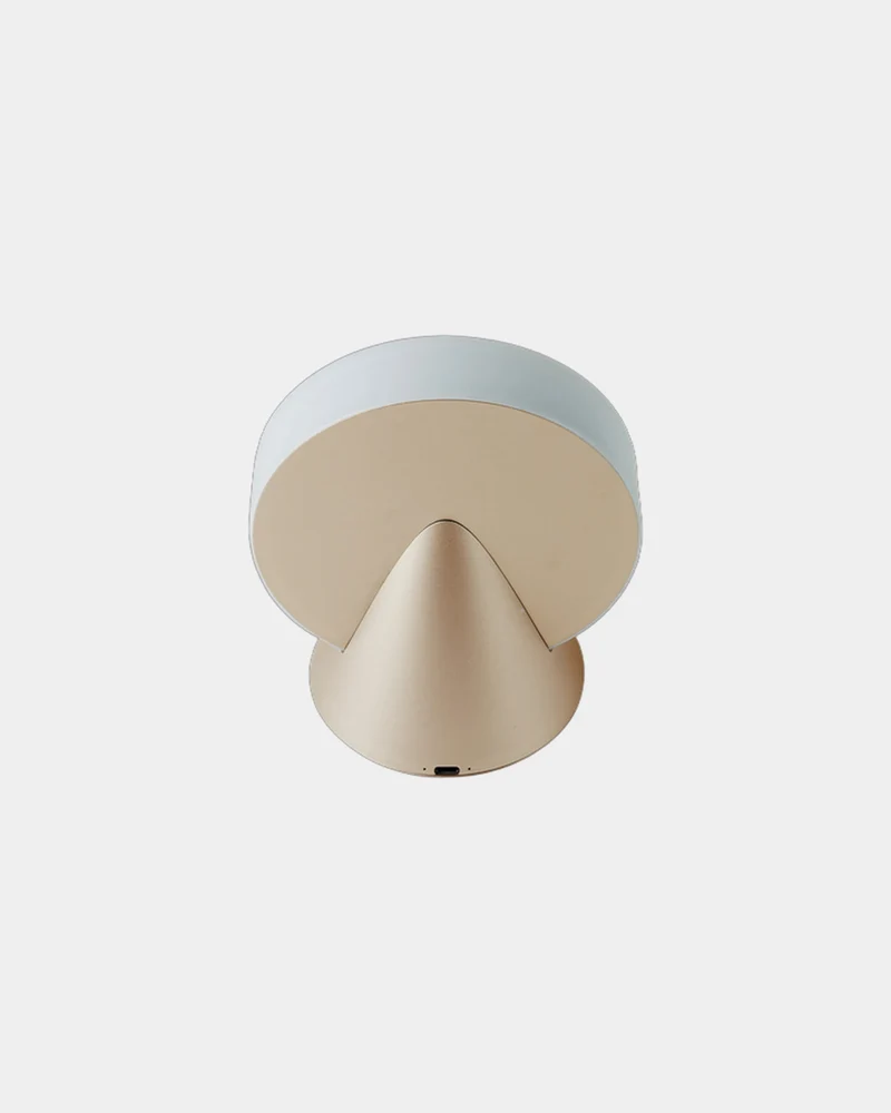 Lámpara LED cónica Lexon Conic para personalizar