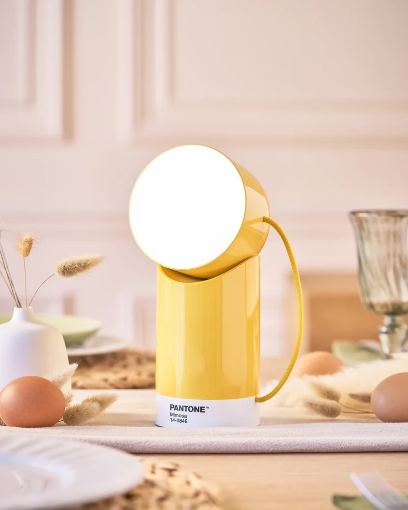 Lámpara LED Lexon Orbe Light Pantone para personalizar