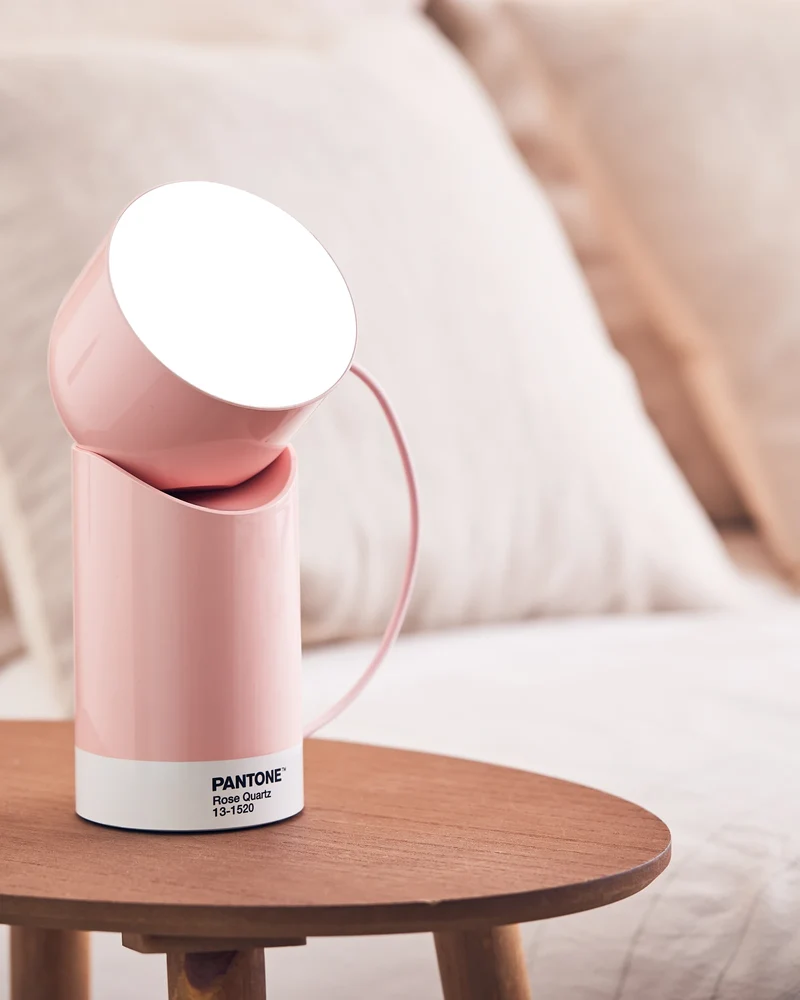 Lámpara LED Lexon Orbe Light Pantone para personalizar